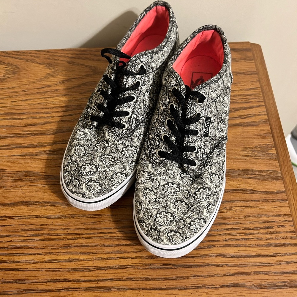 Vans Black and White Patterned Sneakers